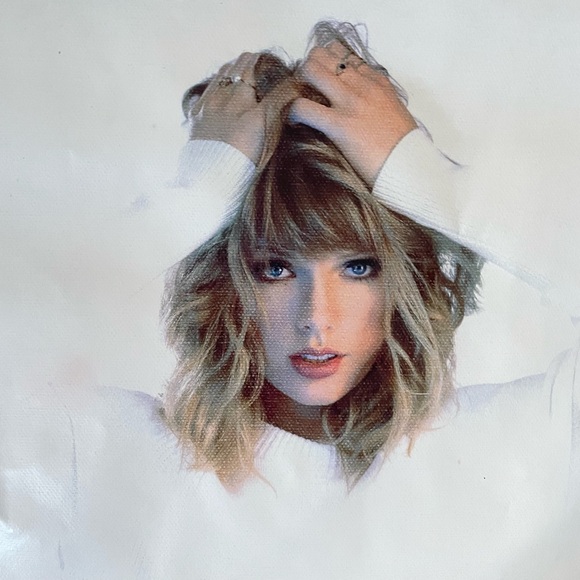 Taylor Swift Reputation NYC Pop-Up Event Tote Bag - Picture 7 of 9